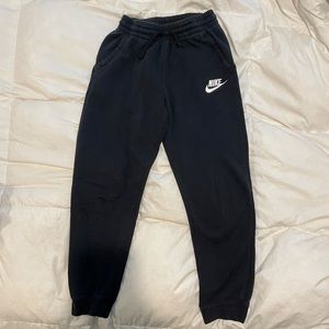 Kid’s Nike Sweatpants Black XL